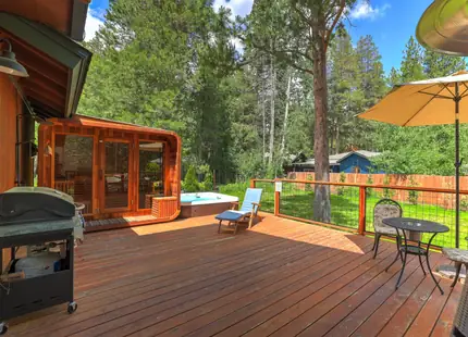 The deck, sauna and hot tub